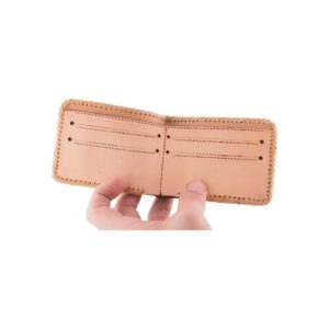 Billetera De Carpincho Tejida y Bordada