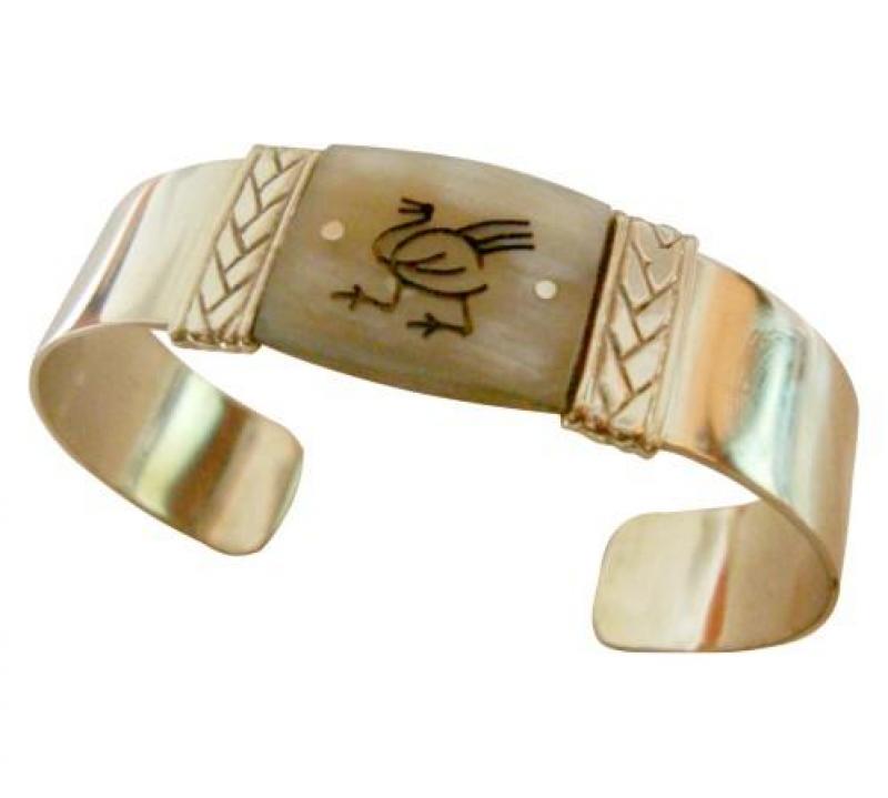 Pulsera Ancha De Alpaca Calada En Asta