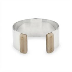 Alternative view of Pulsera De Alpaca